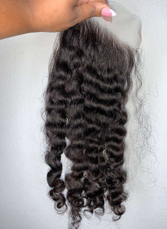 Janae Curly 5x5 Lace Closure